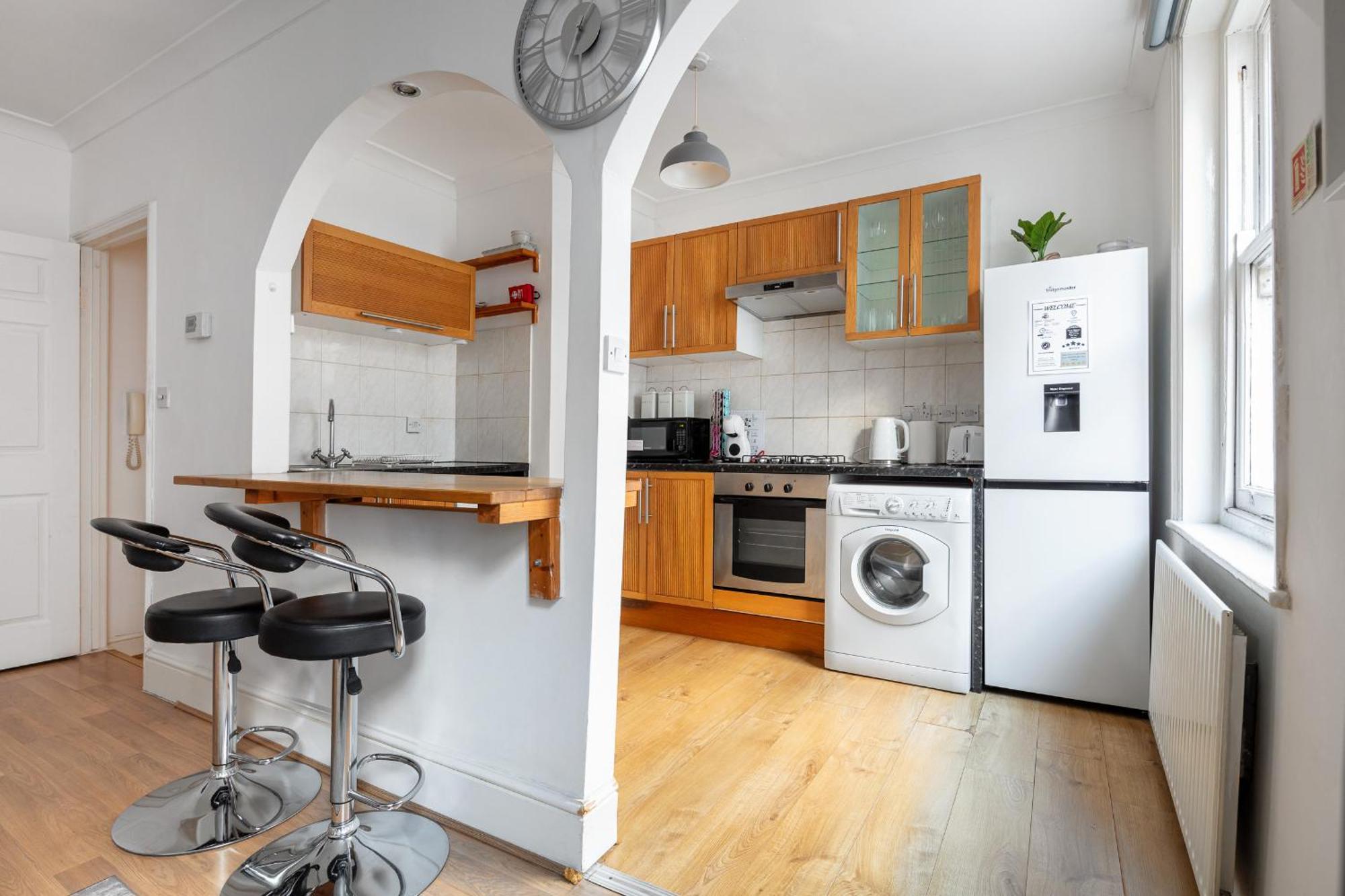Gorgeous One Bed Aircon In The Heart Of Лондон